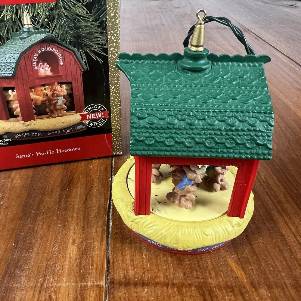 Hallmark Ornament 1990 Santa's Ho-Ho-Hoedown Magic Light & Motion, Untested